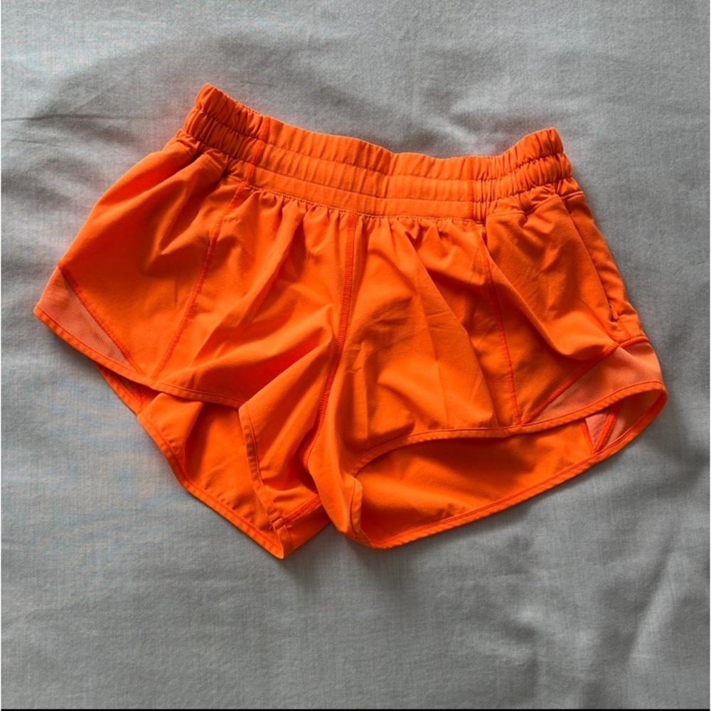Neon Orange Lululemon Hotty Hots 2.5”